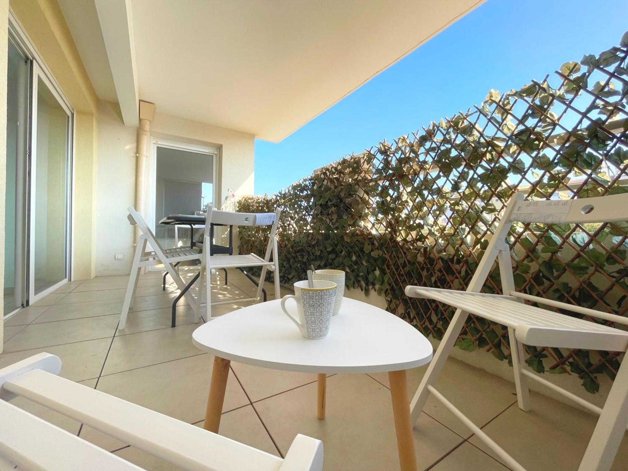 3P Climatise Avec Parking, Piscine, Proche Plage Et Commerces A Sete - Fr-1-338-497 Dış mekan fotoğraf